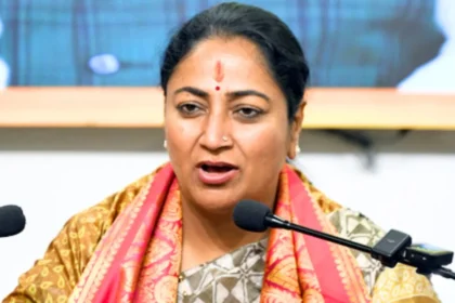 Rekha Gupta pension scheme Delhi 2025