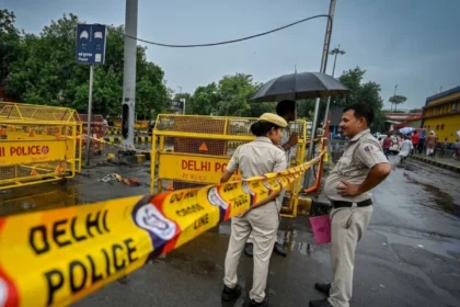 Delhi Shahdara siblings suicide case