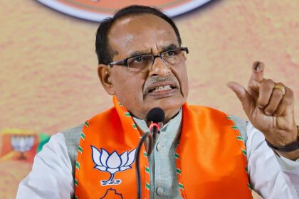 BJP vs Congress on Secularism