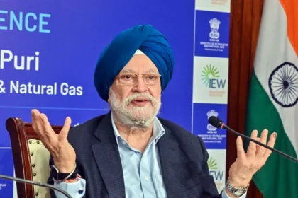 India oil supply strategy